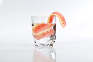 prostesi mobile totale dentiera